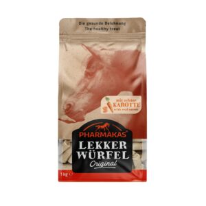 PHARMAKAS CARROT TREAT CUBES 1KG