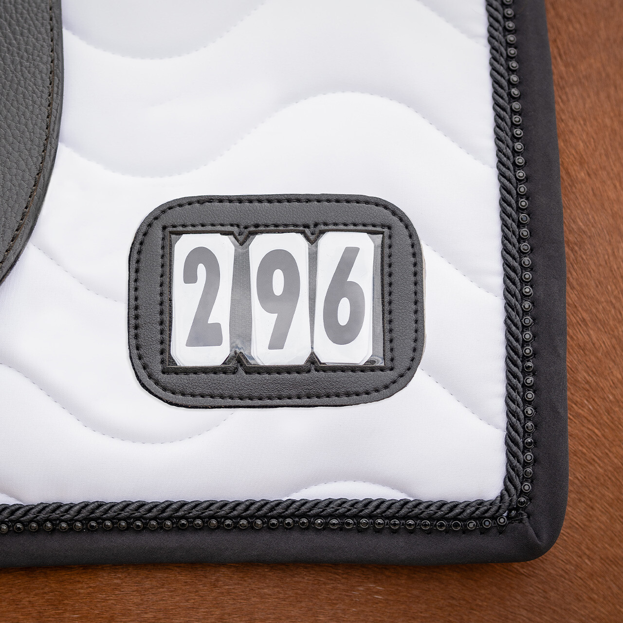 SADDLE PAD DRESSAGE NUMBER - Imagen 2