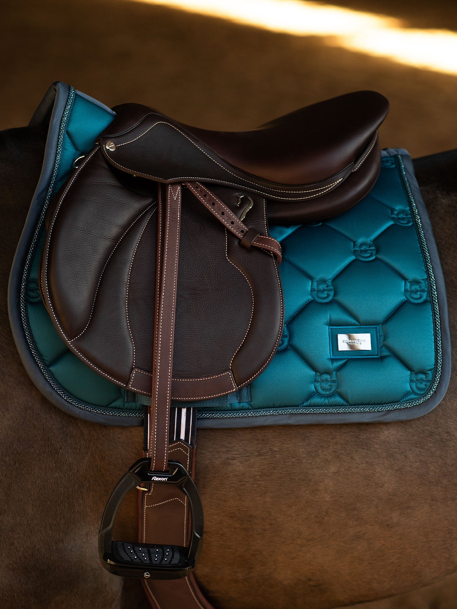 JUMP SADDLE PAD TEAL BLUE - Imagen 4